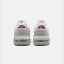 Nike New Air Max Pulse 耐穿舒適低筒跑鞋 男款 FQ4156-102 - 白色 - 查看 6