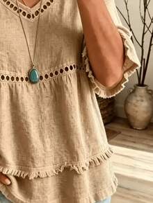 Women's Linen Blend Eyelet & Fringe Trim Blouse, V-Neck Short Sleeve Casual Top - 卡其色 - 查看 3