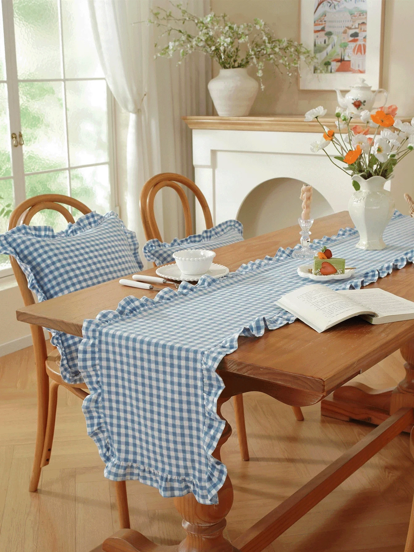 1/20PCS French Style Plaid Vintage Ruffle Edge Table Runner, Suitable For Living Room, Dining Room, Holiday Party, Family Gathering, Wedding Banquet, Birthday Table Decoration, Washable - Blue - View 1