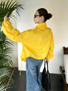 女款短版夾克，浪漫紅色單層半透，抽繩領口，寬鬆休閒版型，百搭，可單穿或疊穿黃色 - 黃色 - 查看 6