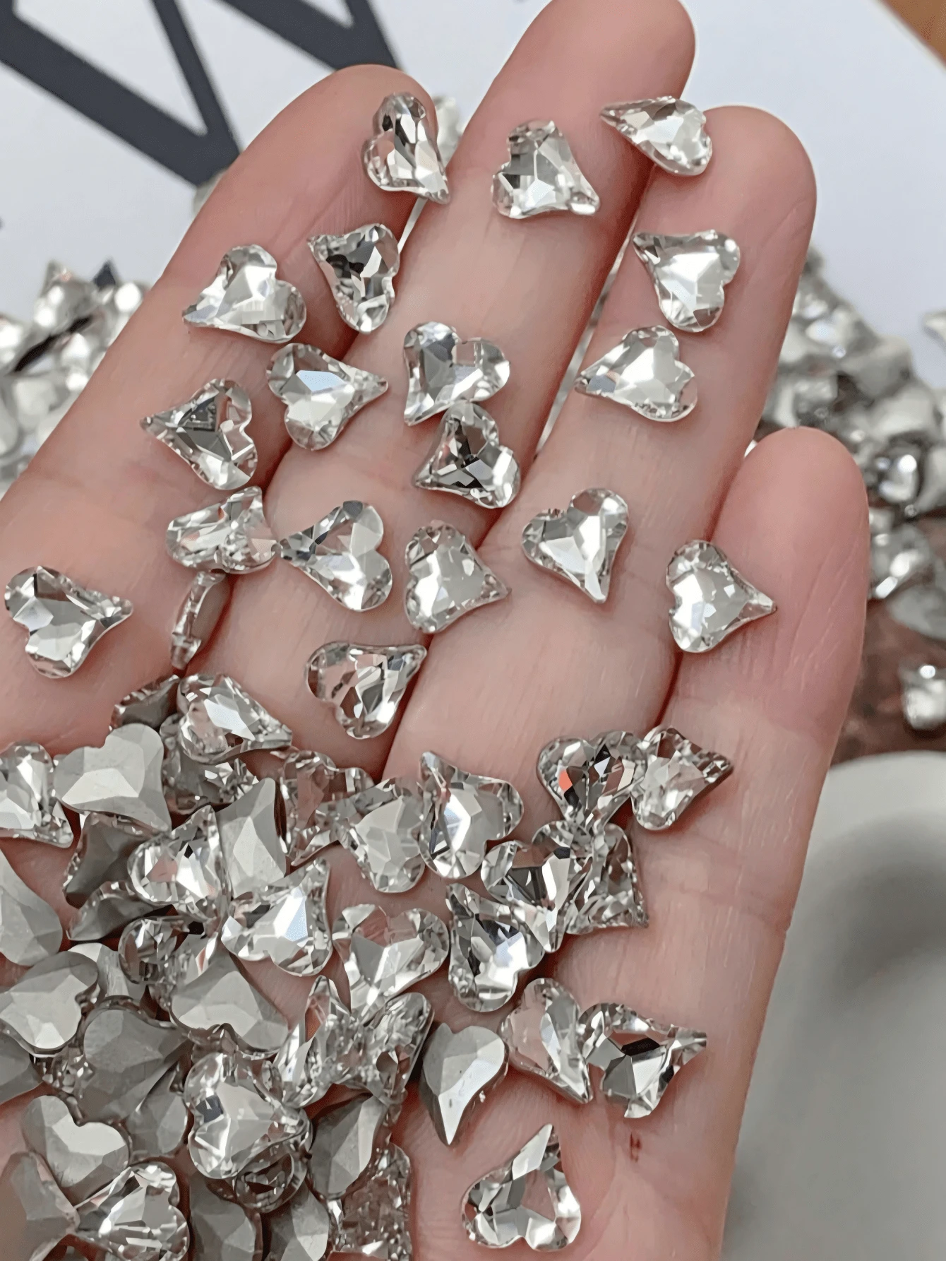 10Pcs 3D Heart Shaped Crystal Rhinestone Nail Art Charms, Shiny Flat Back Heart Nail Gems For DIY Manicure & Salon Decor - White - View 1