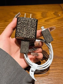 4件組豹紋充電器保護套、數據線收納組 - 20W/18W適配器、適配器頭套，相容於 11/12/13/14/15/16/13 Pro Max/16 Pro Max/17 Pro Max/15 Pro Max - 彩色 - 查看 1