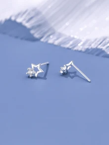Bông tai hình ngôi sao rỗng bằng bạc S925 đính đá Zirconia sáng bóng, không gây dị ứng, phù hợp cho cả nam và nữ, quà tặng Giáng sinh và Lễ Tạ ơn, kèm hộp quà sang trọng. - Bạc - Xem 5