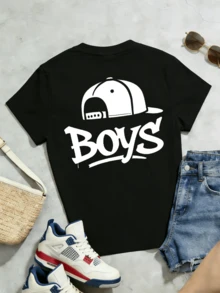 Camiseta de manga corta con cuello redondo suave y casual para mujer, estampado gráfico de gorra de béisbol con grafiti "Boys" para usar en primavera y verano. - Blanco - Ver 5