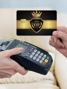 1入皇冠VIP信用卡貼紙 金色徽章通行證 派對生日禮物 PVC材質 防指紋防刮耐用貼膜 男女通用 情侶適用 裝飾金融卡/信用卡、交通卡、學生證 - A款 - 查看 3