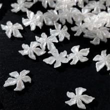 白色花朵美甲飾品 50入 3D 亮片白色木槿花美甲裝飾 柔軟壓克力春夏季花瓣水鑽寶石 女款指甲裝飾 DIY 耗材 - 白色 - 查看 6