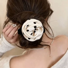 Coletero con lunares y camelia 3D de rosa francesa, elegante liga para el cabello para peinado semirecogido, accesorio para el cabello de uso diario para mujeres, coletero de poliéster retro (poliéster), elásticos para coleta de todas las estaciones, bandas elásticas de goma - Multicolor - Ver 5