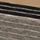 Preto listrado lateral