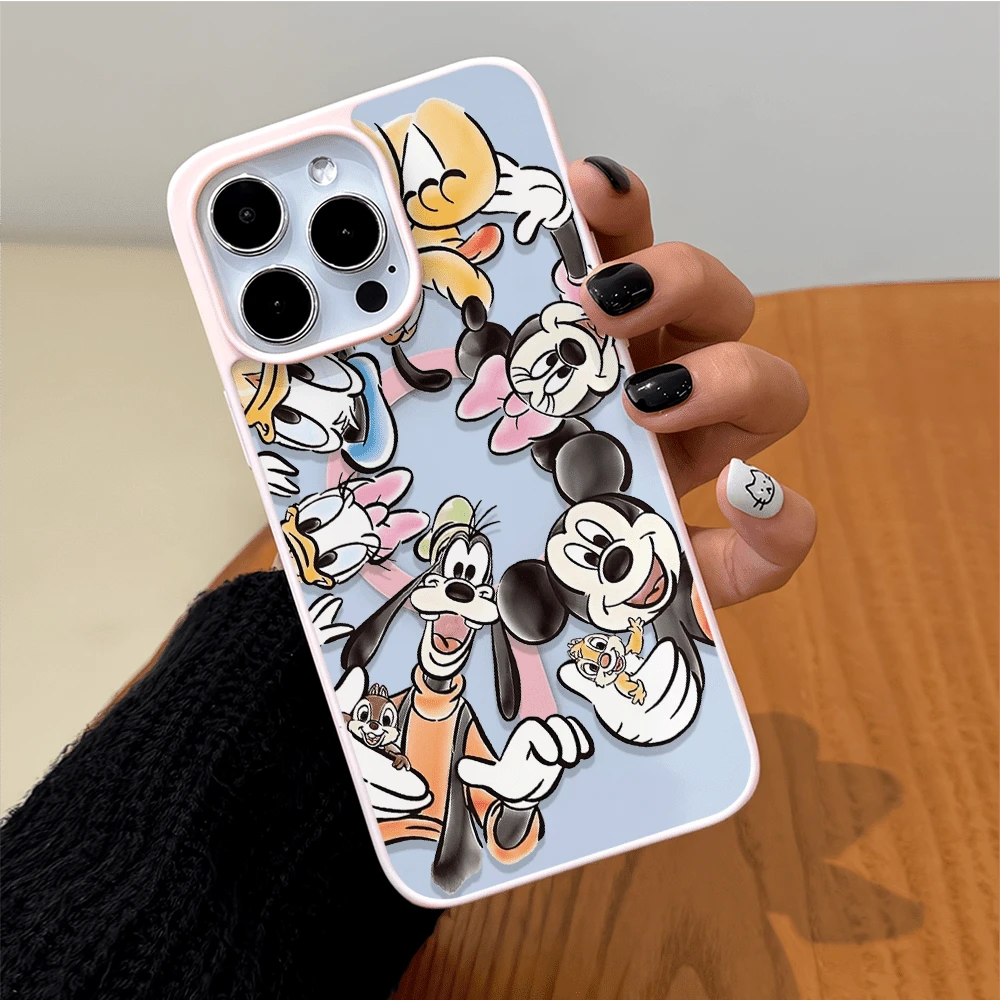 Disney. What Disney Disney Mickey Mouse Family Character Patterned Phone Case With Playful Designs And Cheerful Colors. Compatible With 17, 16, 15, 14, 13, 12, And 11 Pro Models, Featuring Shockproof Protection. Perfect Gift For Family And Frids For Birthdays Holidays And Special Occasions..Holiday Accessories. - 白色 - 查看 1