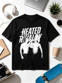 Intense Rivalry Graphic T-Shirt. Soft Fabric, Loose-Fitting, Everyday Casual T-Shirt. - 黑色 - 查看 1