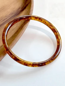 1pc Vintage Tortoiseshell Pattern Thin Round Bangle Amber Tie Dye Resin Bracelet ( Link, Slight Craftsmanship Closure Defect, Please Do Not Order If You Mind) - Multicolor - View 1