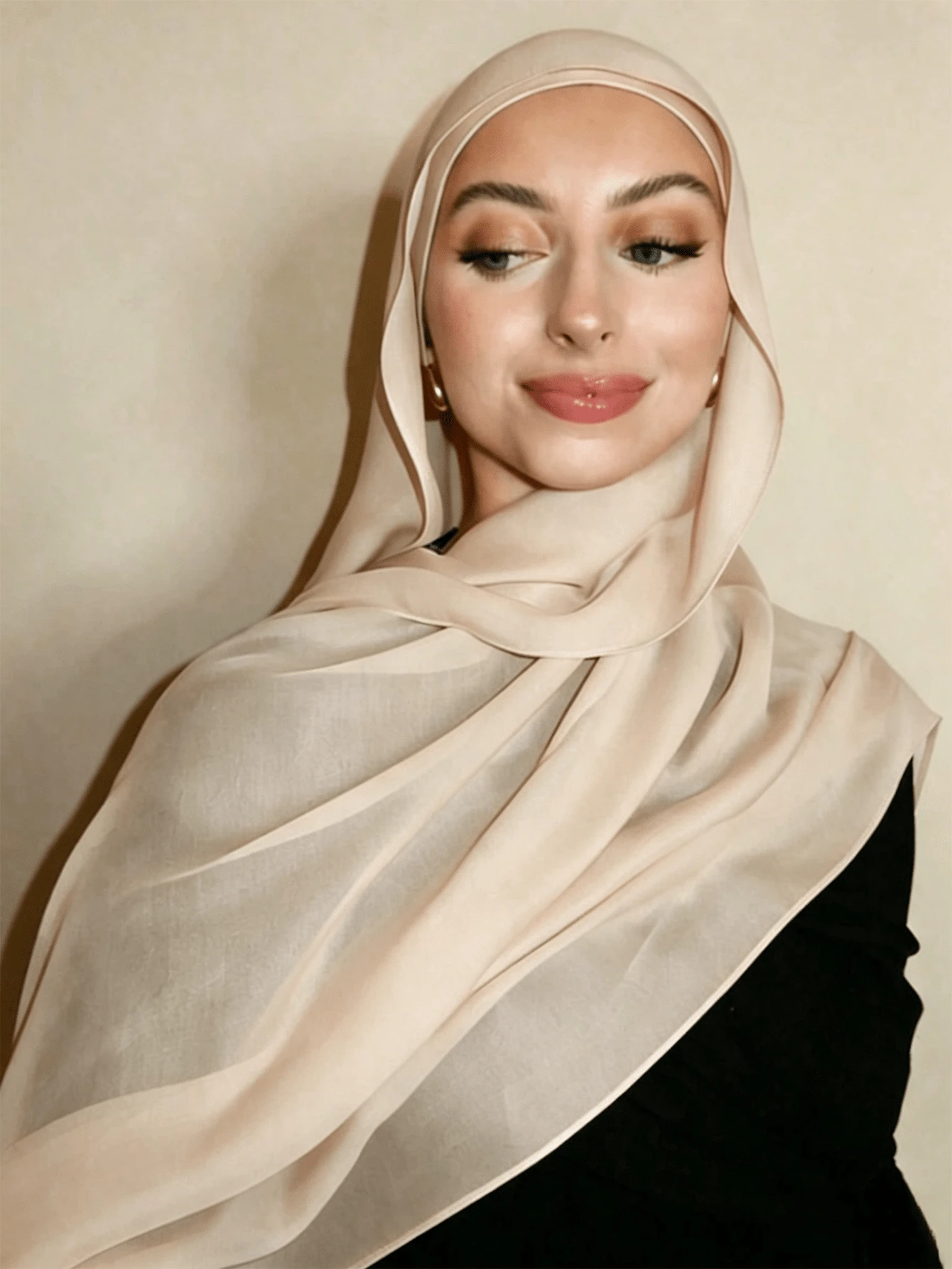 1pc 175*70cm Women's Solid Color Chiffon Breathable Comfortable Lightweight Headscarf Scarf, Suitable For Abaya Robe, All Seasons - Beige - View 1