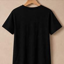 Playera para mujer con estampado de zorro y hojas de otoño, camiseta femenina manga corta cuello redondo, blusa casual para dama, ropa cómoda para entretiempo y uso diario, playera gráfica juvenil, top con diseño de bosque, camiseta bonita para outfit con jeans leggings o falda, blusa para paseo escuela oficina y casa, regalo para mujer amante de animales, tallas varias, diseño cálido - Negro - Ver 5