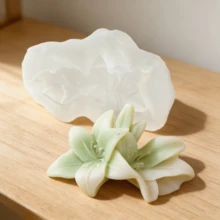 2件裝百合花形樹脂矽膠模具，逼真花卉設計，可重複使用，不沾百合葉與花瓣模具，適用於DIY手工藝、婚禮裝飾、黏土/樹脂/蠟燭/石膏模具。完美適合家居裝飾、婚禮、週年紀念、生日、母親節及其他場合 - A-白色 - 查看 3