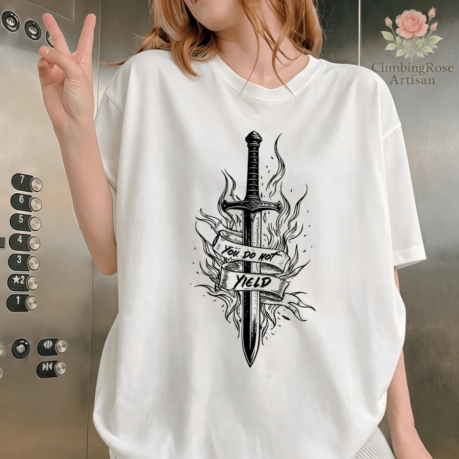 ACOTAR Summer Court T-Shirt (Front And Back), High Lord Court Of Mist And Fury T-Shirts, Summer T-Shirt For Readers, ACOTAR Series Fan, SJM Inspired T-Shirt, New Arrival 2026, "You Do Not Yield" T-Shirt, Fantasy Sword Graphic T-Shirt, Unisex, Fleece. - 白色 - 查看 1