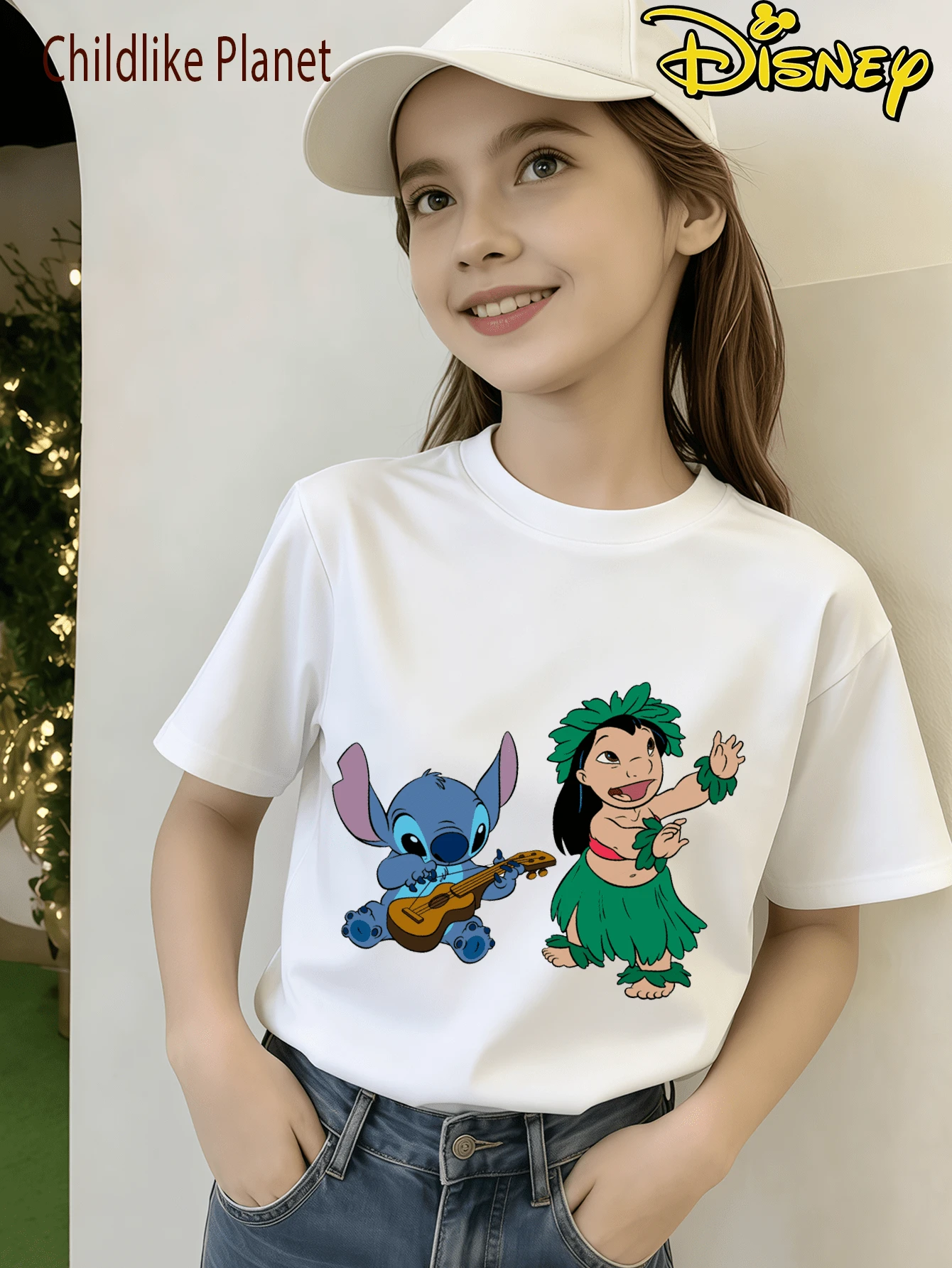 Disney Women's 2026 New Lilo & Stitch Hula Dance Ukulele Graphic Print Short Sleeve Crew Neck T-Shirt, Casual Regular Fit Cute Everyday Top - trắng - Xem 1