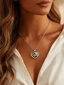 Miniso Hello Kitty Heart Love Rhinestone Pendant Necklace 1Pc Silver Tone Lightweight Comfortable For Women Daily Party Gift Sparkly - Style1 - View 1