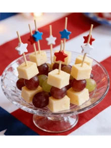 100pcs (12cm/4.72in) Cute Creative Red White Blue Star Fruit Picks, Hand Washable Food Toothpicks Suitable For Sandwiches, Ham, Appetizers, Weddings, Bridal Showers, Birthday Celebrations And Party Decorations - Multicolor - View 4