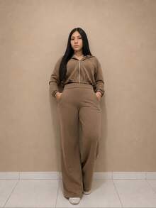 Comfortable Tracksuit Set With Metal Zipper, Long Sleeves And Wide-Leg Pants With Pocket. - Mocha Brown - View 1