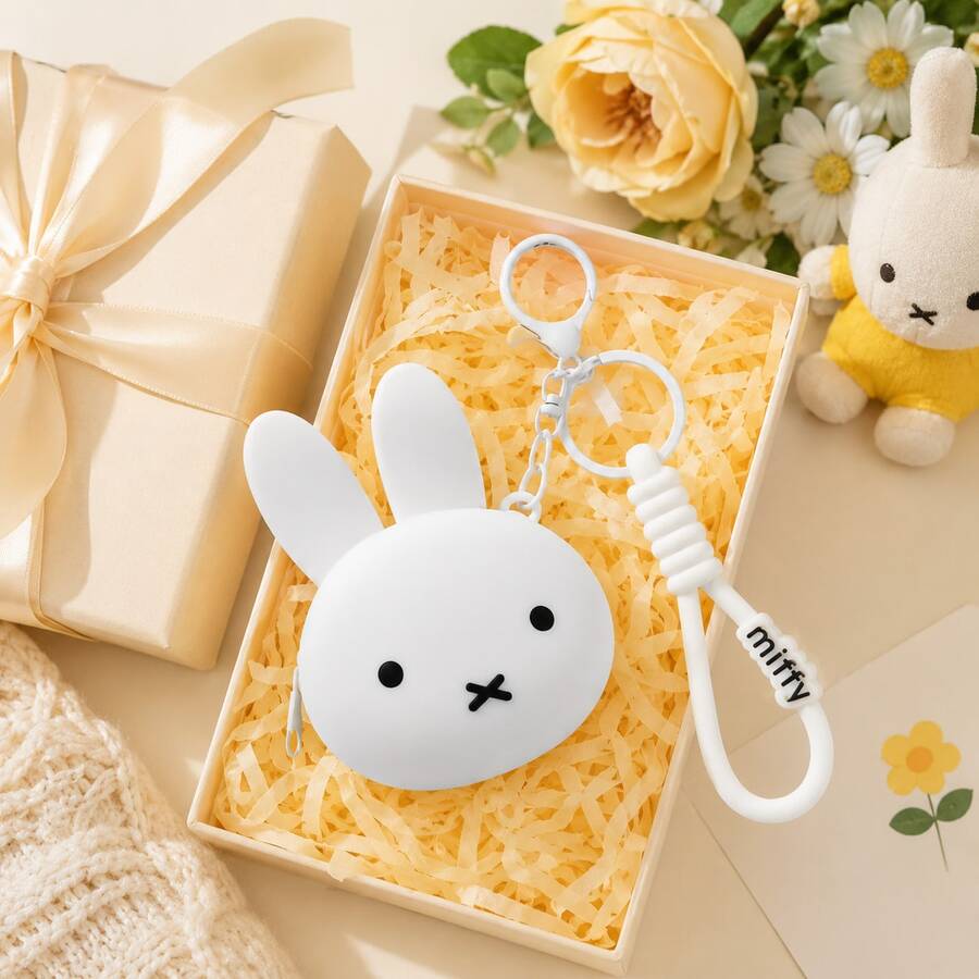 The Miffy/Boris Series Of Storage Bags Are Available In A Variety Of Colors And Feature Adorable Cartoon Character Designs. They're The Perfect Everyday Accessory And Also A Wonderful Gift For Miffy/Boris Fans.