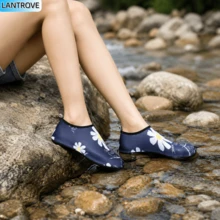 LANTROVE One-Piece Large Size Men's And Women's River Tracing Shoes For Vacation And Leisure Style, Beach Party, Suitable For Outdoor Sports, Rubber Non-Slip Sole, Breathable Quick-Drying Upper, Lightweight Wading Shoes - 藍色 - 查看 4
