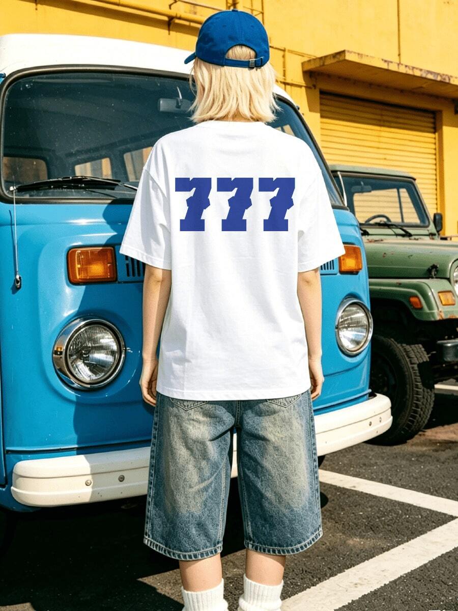 Women's Soft And Casual Short-Sleeved T-Shirt With A Round Neck, Featuring A Graphic Print Of The Blue Number 777, Ideal For Everyday Wear In Spring And Summer. - 白色 - 查看 1