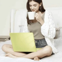 Crystal Clear Pale Yellow Protective Case, Suitable For MacBook Neo, Cute Slim Fit Anti-Fingerprint Protective Cover, Suitable For Easter, Spring, Summer - View 7