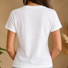 Camiseta para mujer estampada con hongos y flores, playera manga corta casual, cuello redondo, cómoda para paseo, campo y verano - Blanco - Ver 3