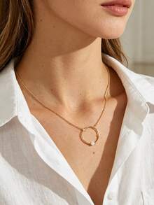Women's Gold-Plated Round Faux Pearl Rhinestone Pendant Necklace, Minimalist Versatile Style, Suitable For Daily Commute And Workplace Outfits, Ideal Gift For Fashion Enthusiasts - Gold - View 3