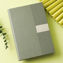 Ensemble de cahiers personnalisables - Gravure personnalisée disponible | 6 options de couleurs élégantes | Idéal pour la tenue de journal, la planification et les notes quotidiennes | Cadeau parfait pour les étudiants, les professionnels et les amateurs de papeterie, fournitures scolaires pour la rentrée - Livre à gros boutons métalliques - Voir 20