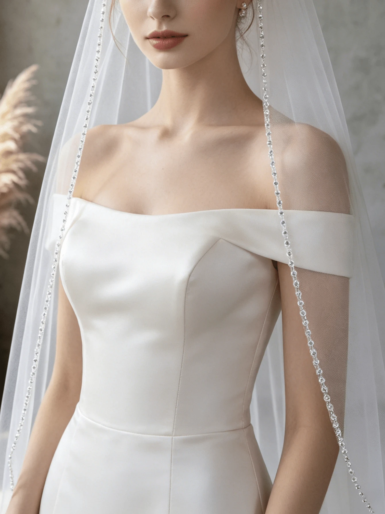 1 Stück glänzender Brautschleier mit Strass-Besatz, kurzes Hüftlanges Hochzeits-Haaraccessoire