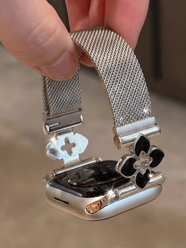 1 dây đeo đồng hồ Milanese họa tiết cỏ bốn lá thời trang unisex, tương thích với Apple Watch 44/40/41/45/42/46/38/Ultra 2 49mm, dây xích kim loại nam châm, dây đeo thép không gỉ cao cấp, phong cách công sở, dây đeo thể thao tương thích với Apple Watch nữ Series 11/10/9/8/7 SE/6/5/4/3/2/1 - Bạc - Xem 9