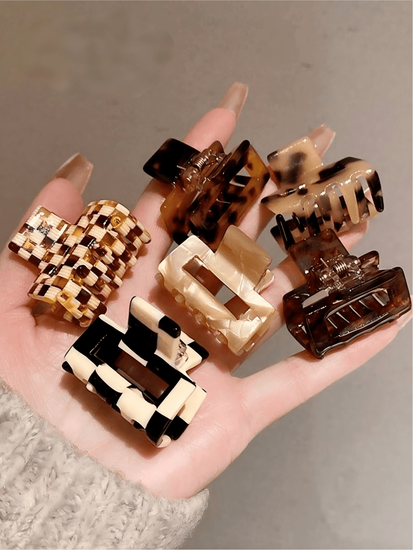1/3/4pcs (3.5cm) Random Leopard Print Non-Slip Acetate Fiber Hair Clips, Suitable For Girls And Women - Can Firmly Secure Ponytails And Buns Summer Hair Accessories Beach Claw Clips Vacay Hair Claws,Travel,Birthday - Multicolor - View 1