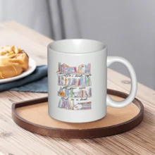 Taza de café blanca sólida con estampado de estantería en acuarela, estética para amantes de los libros. Ideal para regalar en cualquier ocasión: Día de la Madre, Día de San Valentín o Navidad. - Blanco - Ver 5