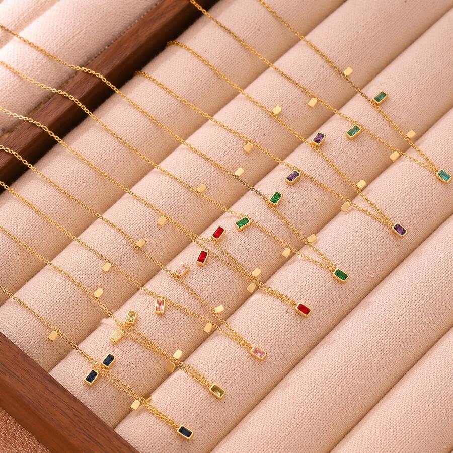 1件 Y2K 時尚極簡正方形不鏽鋼水晶立方氧化鋯項鍊,夏季珠寶套組,獨特女性禮物,適合日常配戴 - 金黃色 - 查看 1