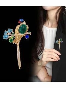 1pc Vintage Enamel Parrot Brooch, Creative Badge, Bag & Clothing Decoration, Exquisite Design, Suitable For Daily Wear, Party Outfits, Versatile Pin Accessory - Multicolor - View 6