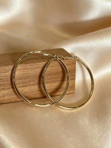 A Pair Of European And American Style Earrings, Metal Hoop Personalized Round Design Earrings - Gold - View 4