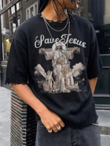 ANDREILEE 春夏男士中性美式街頭風耶穌天使印花做舊破洞寬鬆蕾絲袖口短袖圓領針織毛衣T恤返校季 - 黑色 - 查看 1