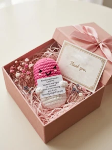 POKOJA LAND 1pc Handmade Crochet Pink Pill-Shaped Symbolic Gift:  Is A Symbol Of Gratitude And Appreciation For Medical Heroes. The Adorable Design Represents Dedication, And Thankfulness, Making It A Gift To Commemorate Their Hard Work. - Multicolor - View 6
