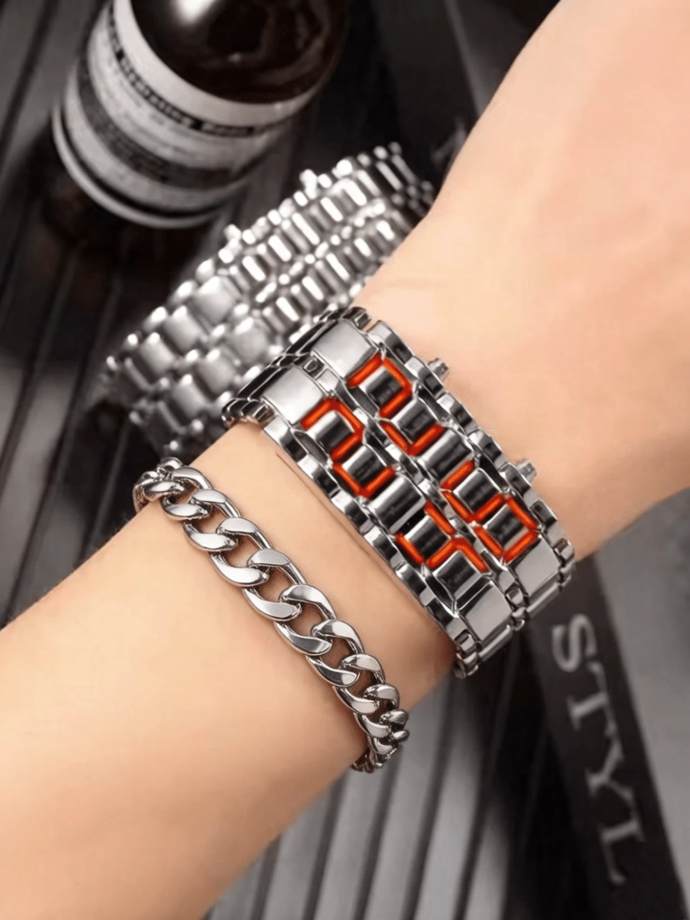 2pcs/Set Fashion New Business Men's Stainless Steel Strap LED Electronic Watch Suitable For Daily Decoration - Silver - View 1