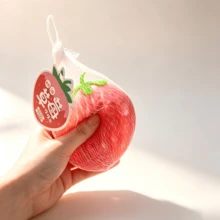 1 pieza - Nuevo estilo 2026 - Juguetes blandos - Squishies - Cubo blando - Juguetes antiestrés - Queso blando - Pelota antiestrés - Juguete de apretar de fresa, Juguete de apretar de fresa realista, Juguete de apretar suave y esponjoso, Artículo de alivio del estrés con forma de fresa grande y cremosa con bolsa de red realista - Suave y elástico Q-apretable - Oficina Hogar Anti-envejecimiento Bolsa de red independiente Empaque premium Limpio e higiénico - Multicolor - Ver 6