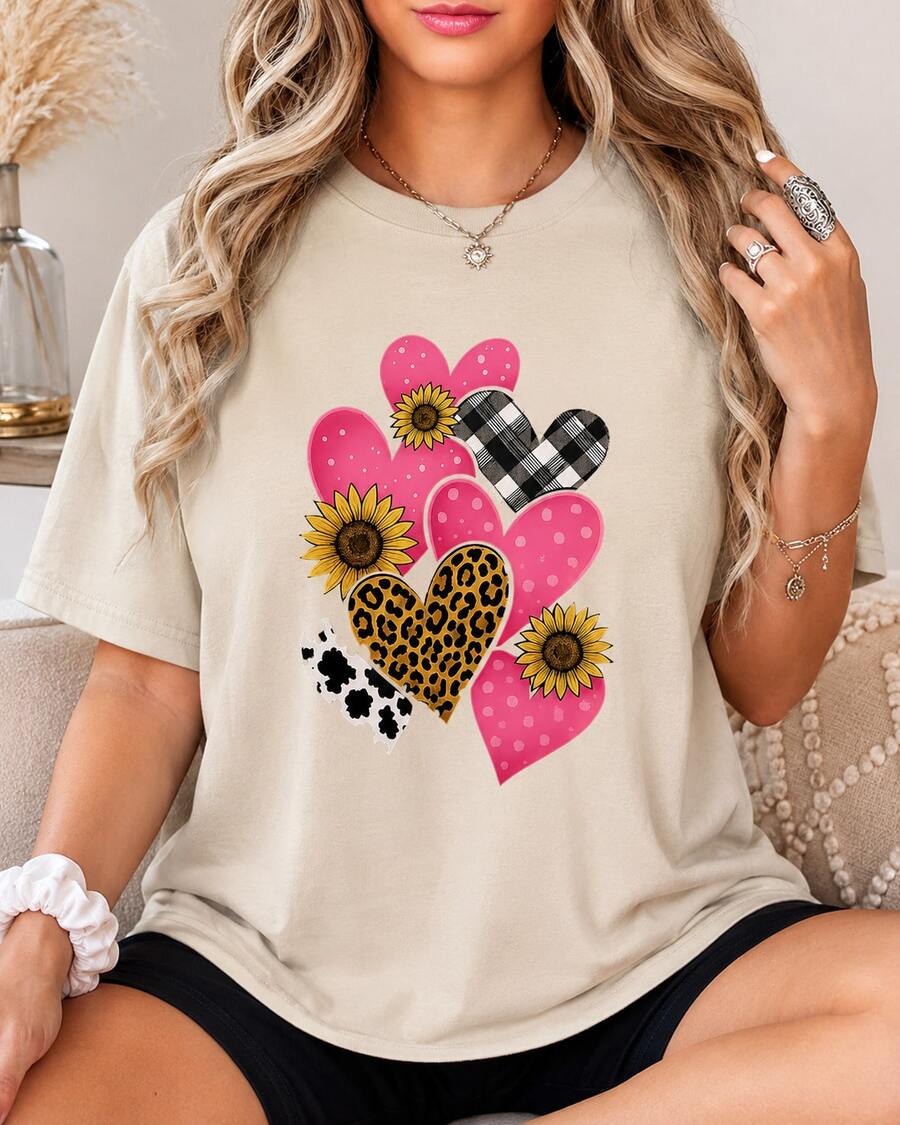 Women's Graphic T-Shirt With Hearts, Sunflowers, Leopard Print And Checks, 100% Breathable Cotton, Short Sleeves, Round Neck, Comfortable For Summer And Everyday Wear - 卡其色 - 查看 1