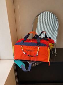 New Colorblock Fabric Travel Bag, Fashionable Patchwork Design Eye-Catching And Versatile, Lightweight Durable And Energetic. Large Capacity Space Can Easily Store Clothes, Shoes, Toiletries, Sports Equipment And Other Personal Items, Supports Hand-Carry, Shoulder, Crossbody Multiple Carrying Methods. Suitable For Fitness Sports, Short Trips, Weekend Outings, Business Trips, Campus Commuting And Other Multiple Scenarios. - Multicolor - View 9