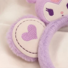 MINISO Sanrio Kuromi 1入 紫色絨毛 SPA 洗臉髮帶 可愛柔軟 洗臉化妝護膚美容髮箍 - 淡紫色 - 查看 5