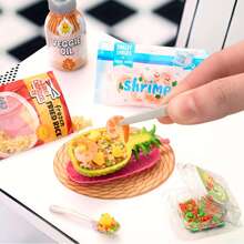 MGA Entertainment Miniverse Make It Mini Foods Diner Series 4 Set Minature Toys(Random) - Multicolor - View 7