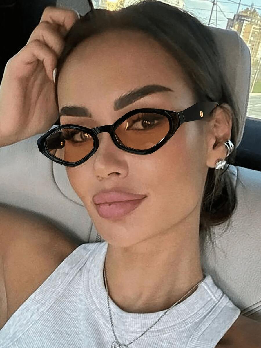 1pc European And American Style Elegant Rhombus Small Frame Fashionable Street Style Women's Glasses - 黑框淺茶片 - 查看 1