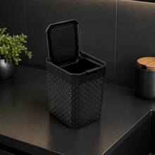 Lixeira Rattan Preta 5L com Tampa Click para Cozinha - Visão 4