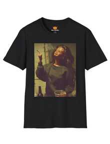Unisex Black Beauty Queen Softstyle T-Shirt, African American Crown T-Shirt, Empowering T-Shirt, Afrocentric T-Shirt, African - 黑色 - 查看 1
