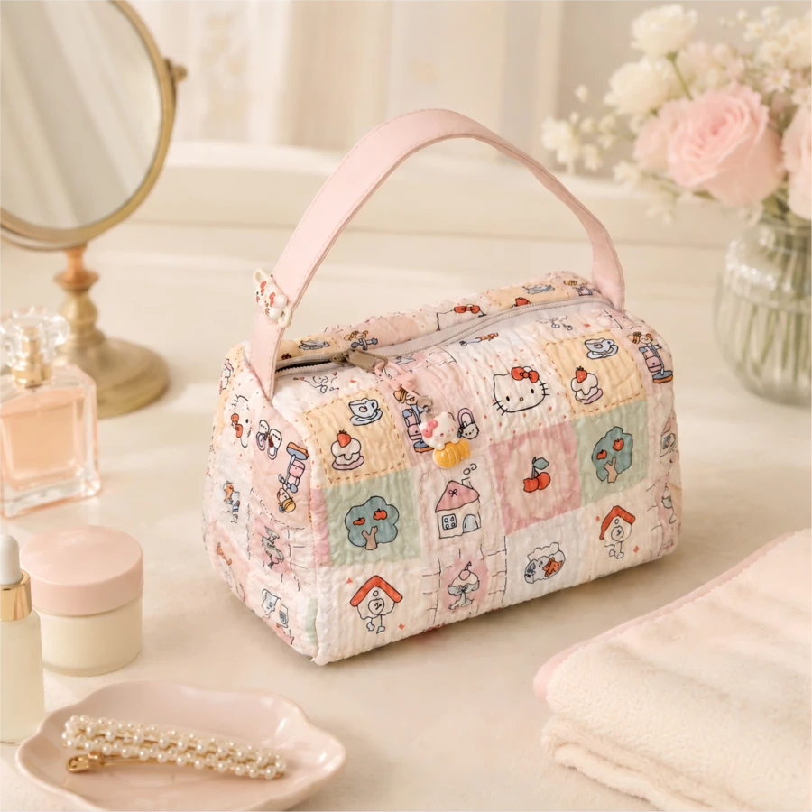 MINISO Sanrio Hello Kitty 絎縫旅行盥洗包 大容量化妝收納袋 附手把 護膚品收納袋 - 彩色 - 查看 1