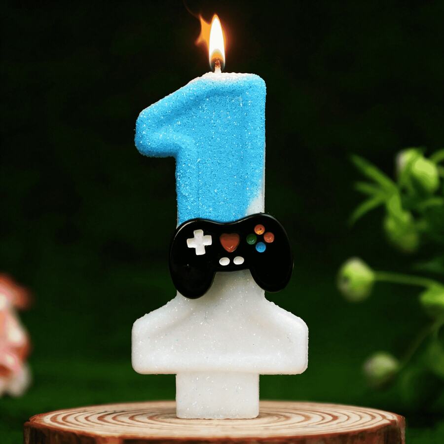 1pc Blue Video Game Shaped Birthday Candle, Children's Birthday Party Decor